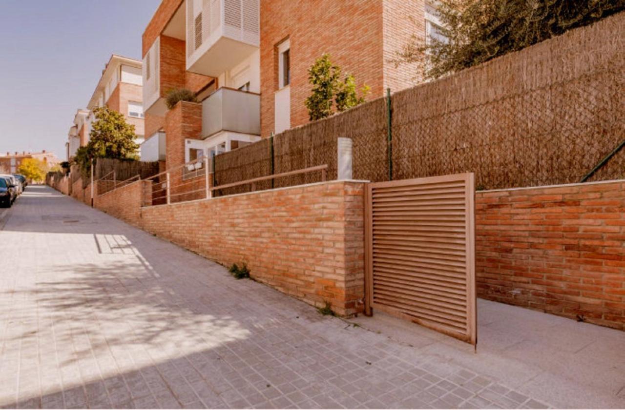 Tiana Bonito Duplex Con Piscina En Barcelona&Playa 아파트 외부 사진